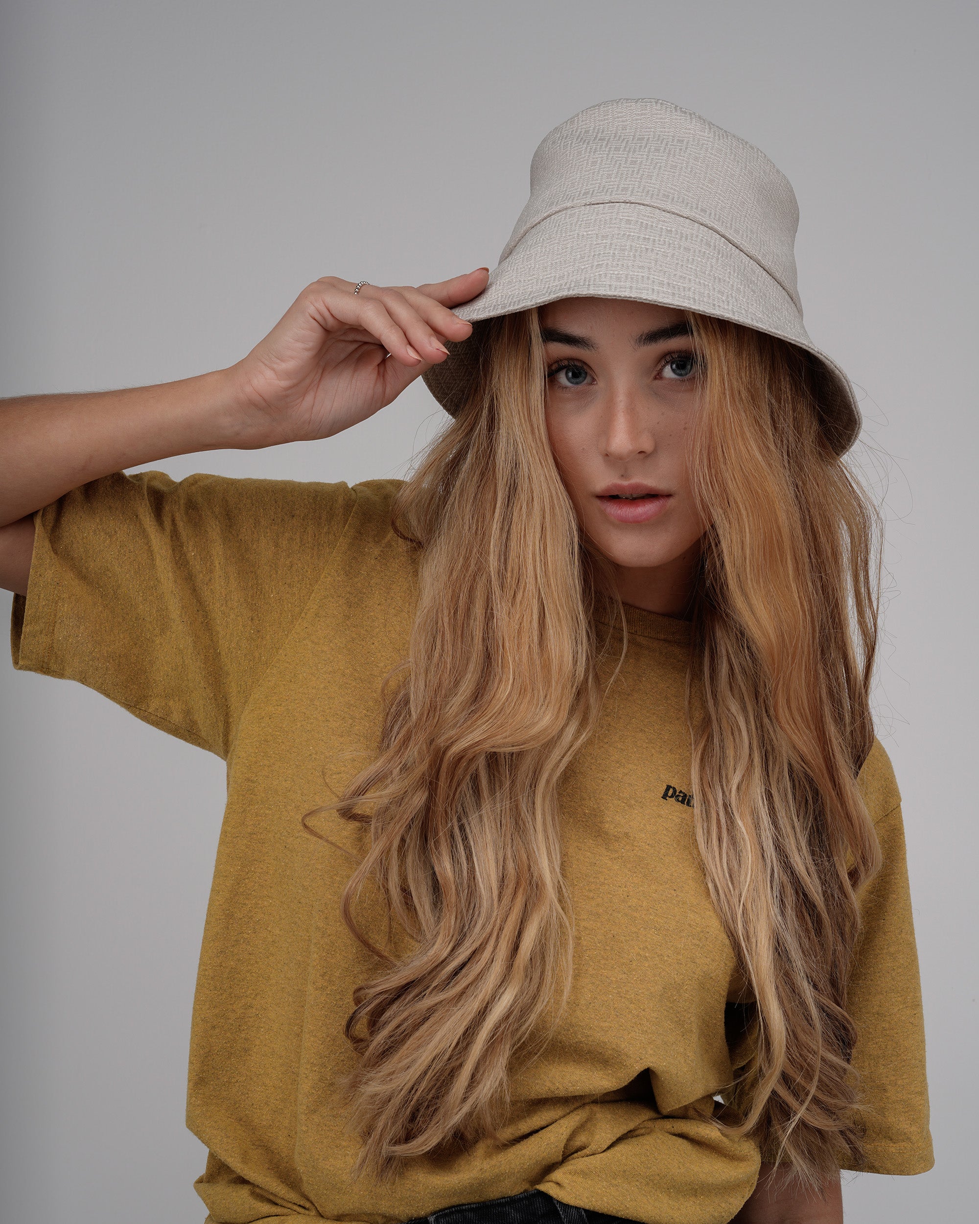 Damen Fischerhut aus 100% Baumwolle in Beige